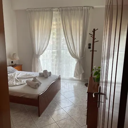 Panos Apartment Skala Sotiros
