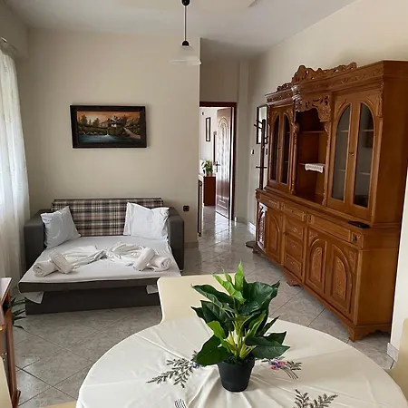 Apartment Panos *